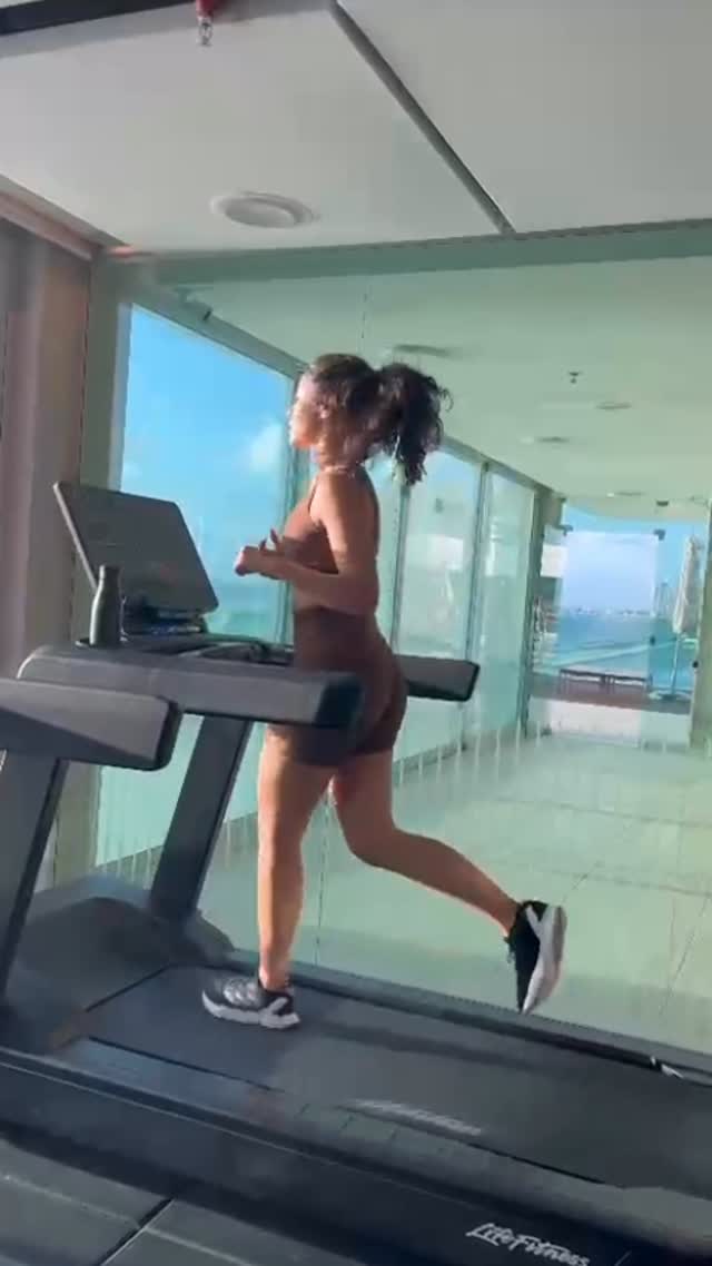 Roupa para usar na academia, com zero transparencia, alta compressao