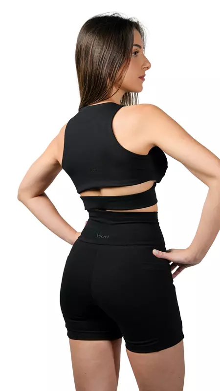 Roupa para usar na academia, com zero transparencia, alta compressao